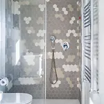 Ariele לינה וארוחת בוקר 4*